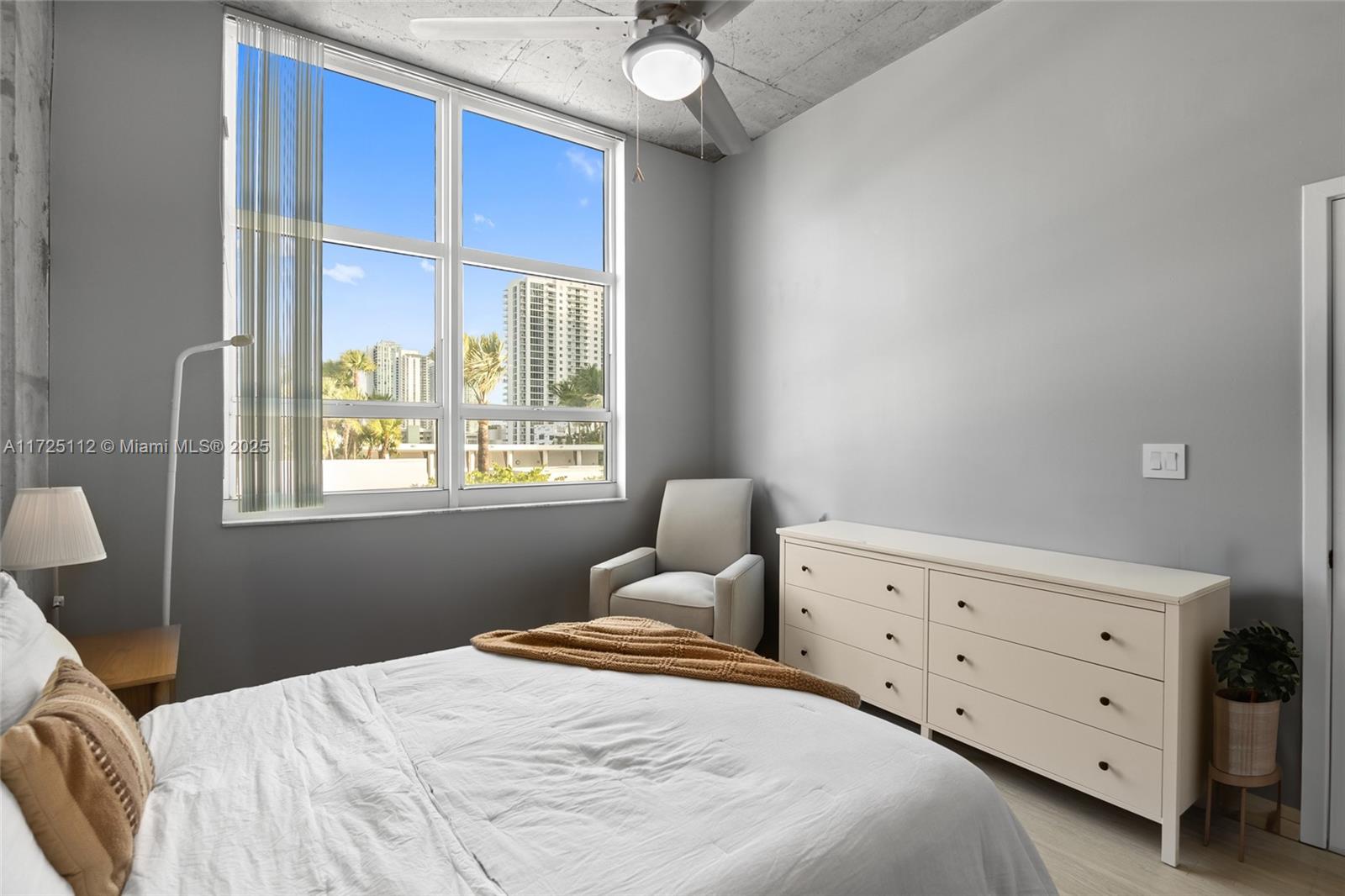 2001 Biscayne Blvd # 2610