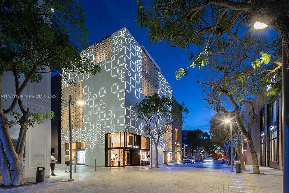 2001 Biscayne Blvd # 2610