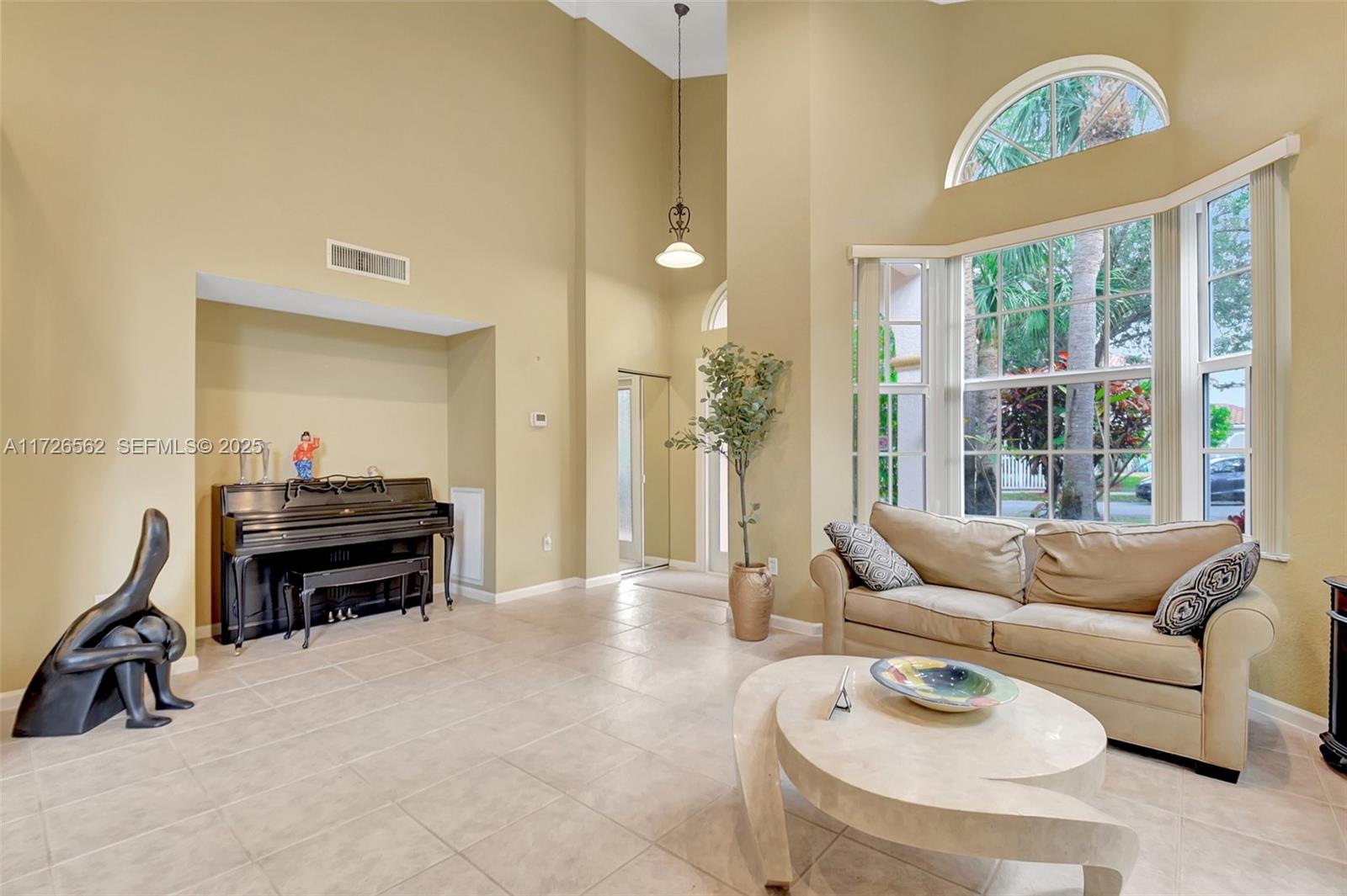 7816 Great Oak Drive