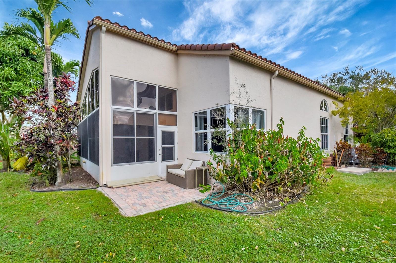 7816 Great Oak Drive