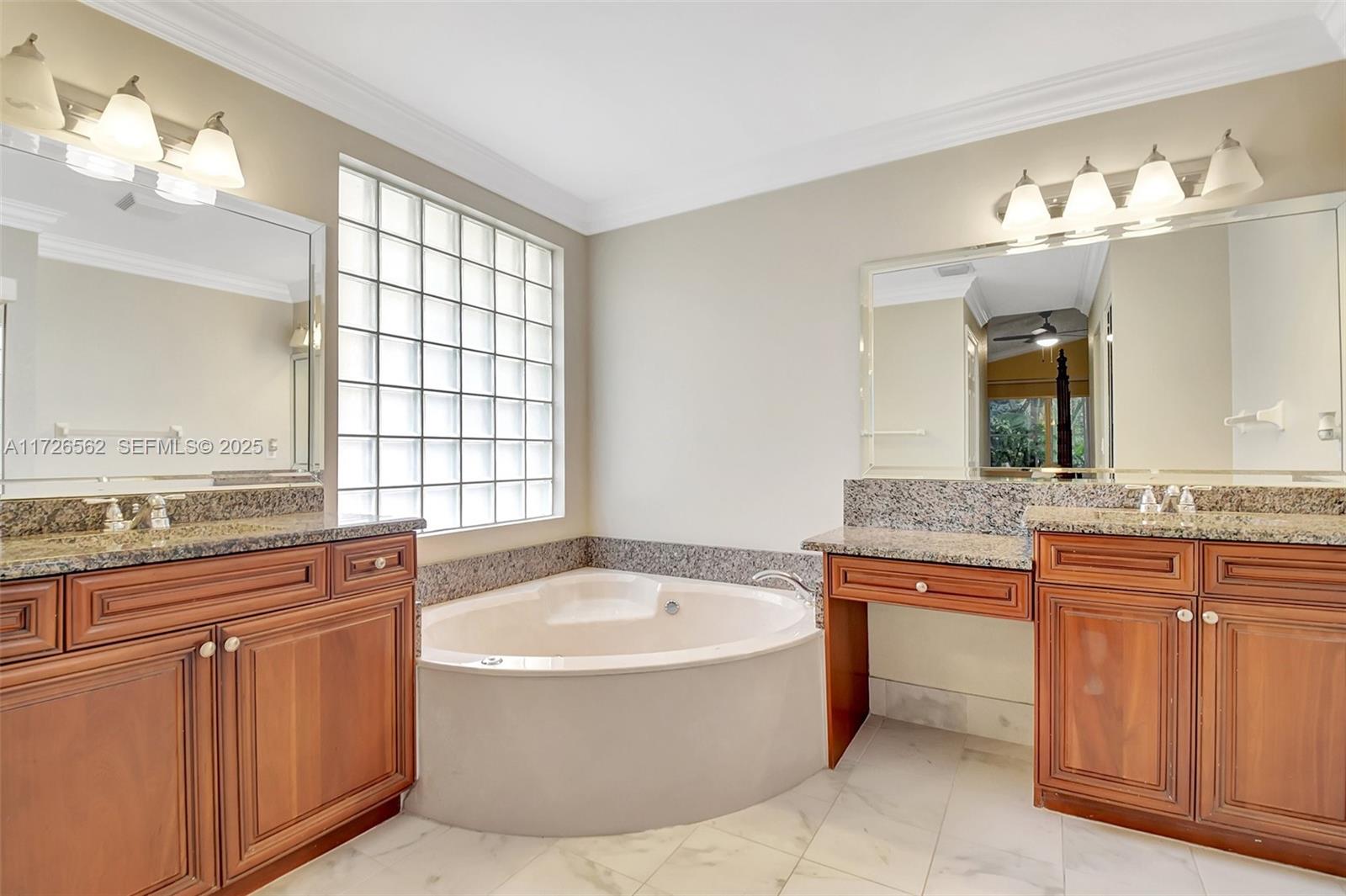 7816 Great Oak Drive