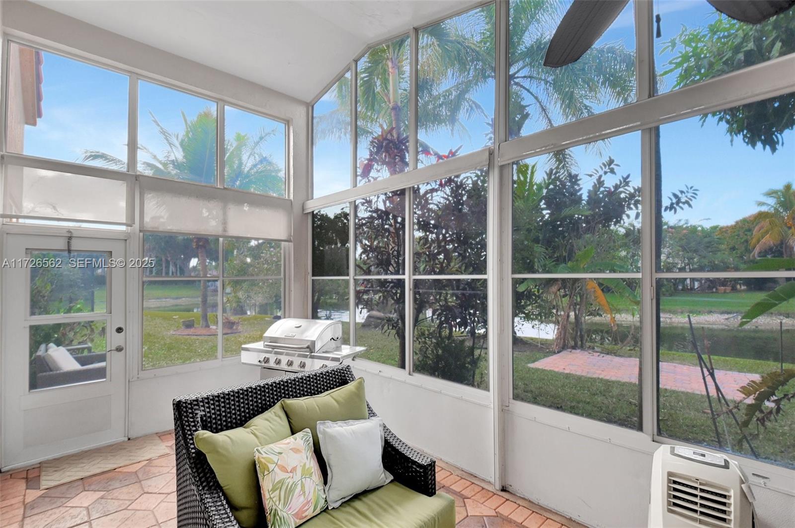 7816 Great Oak Drive
