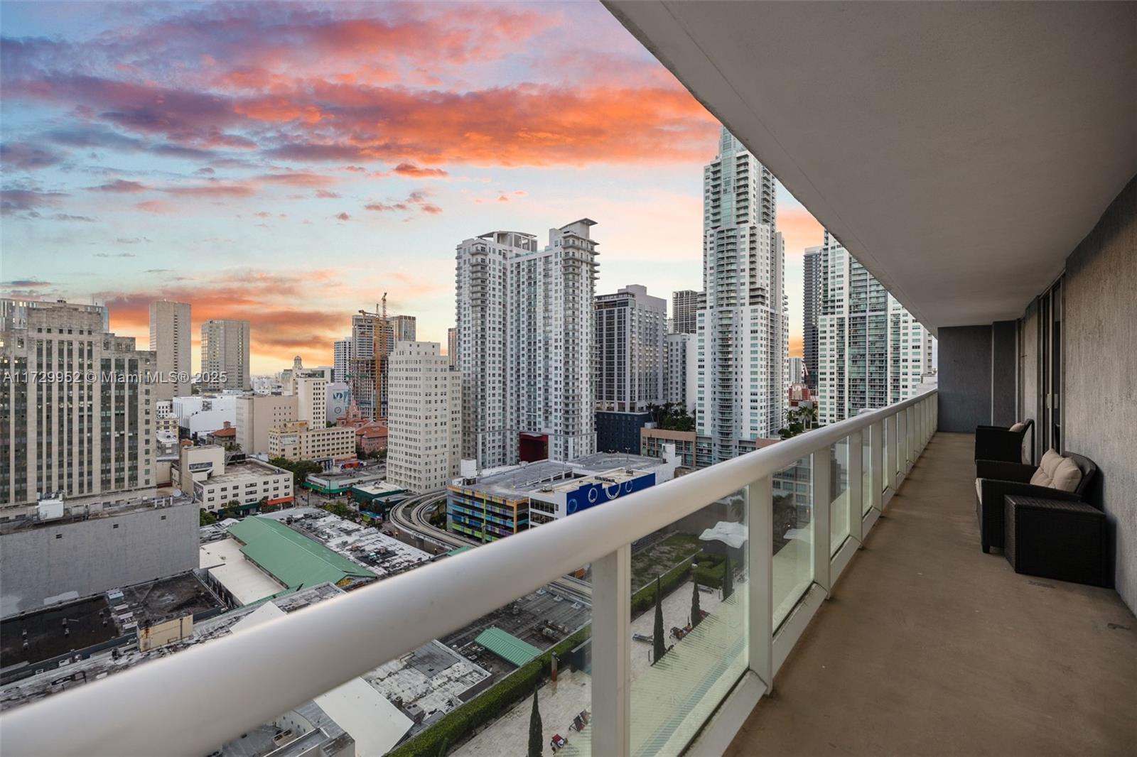50 Biscayne Blvd # 1911