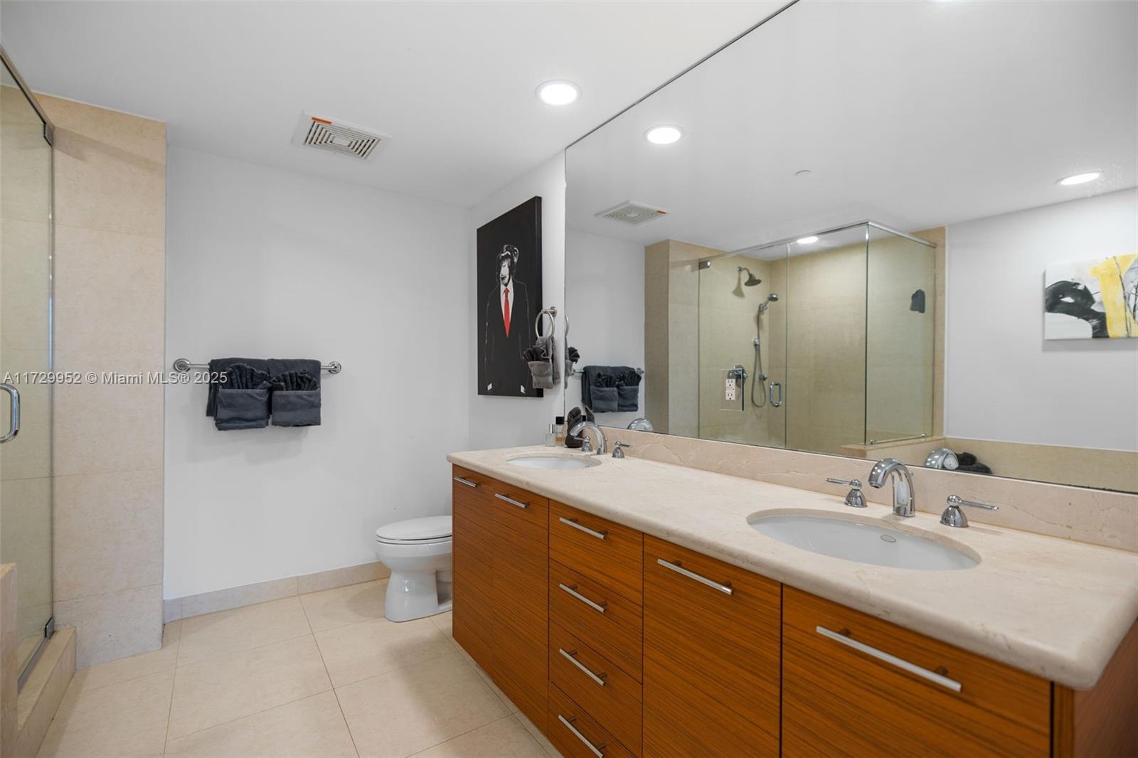 50 Biscayne Blvd # 1911