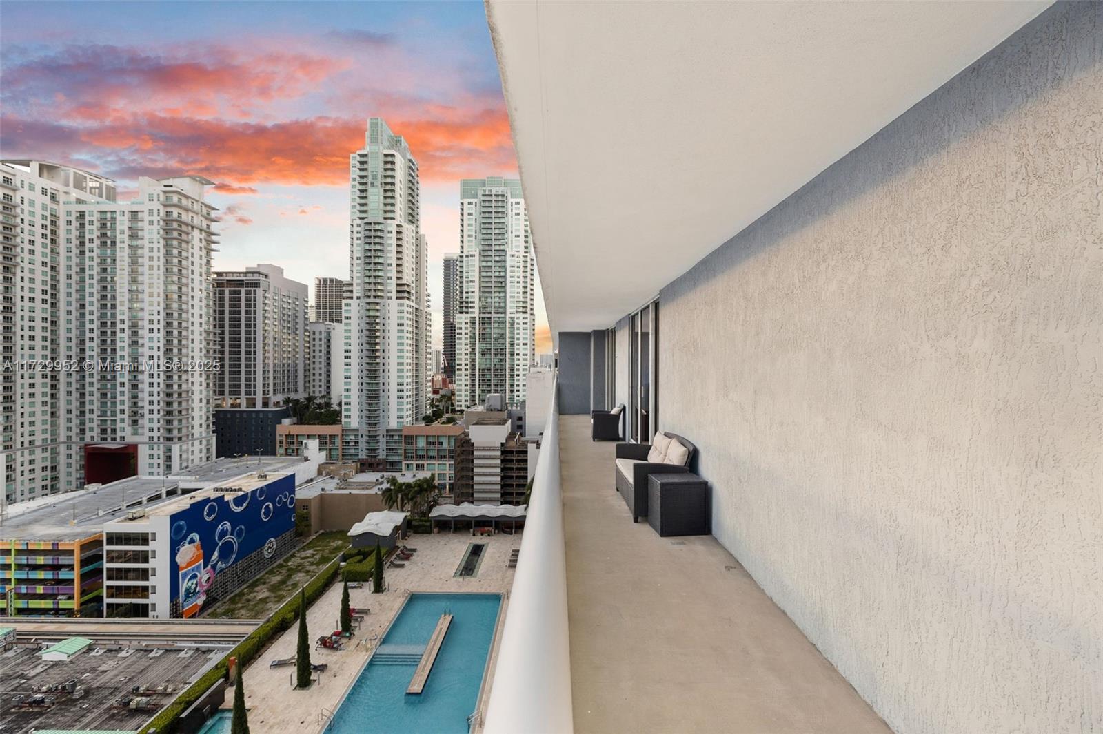 50 Biscayne Blvd # 1911