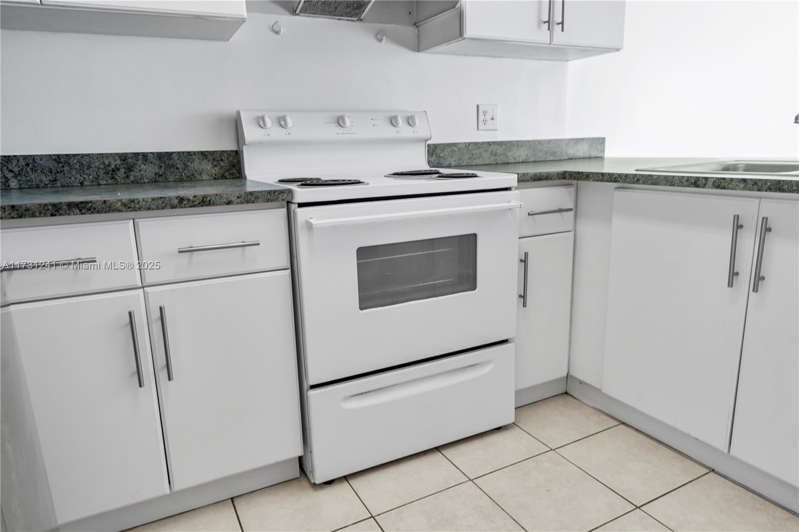 3410 Coral Way # 706