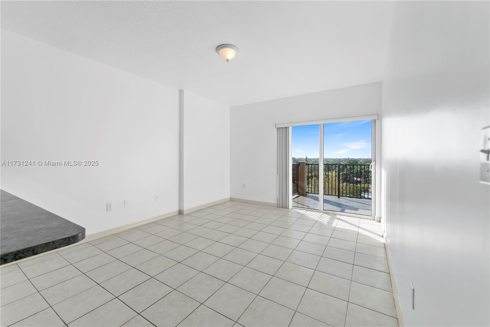 3410 Coral Way # 706