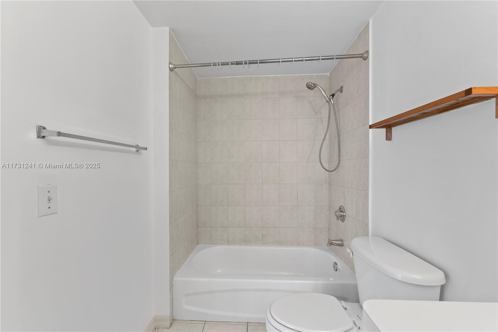 3410 Coral Way # 706