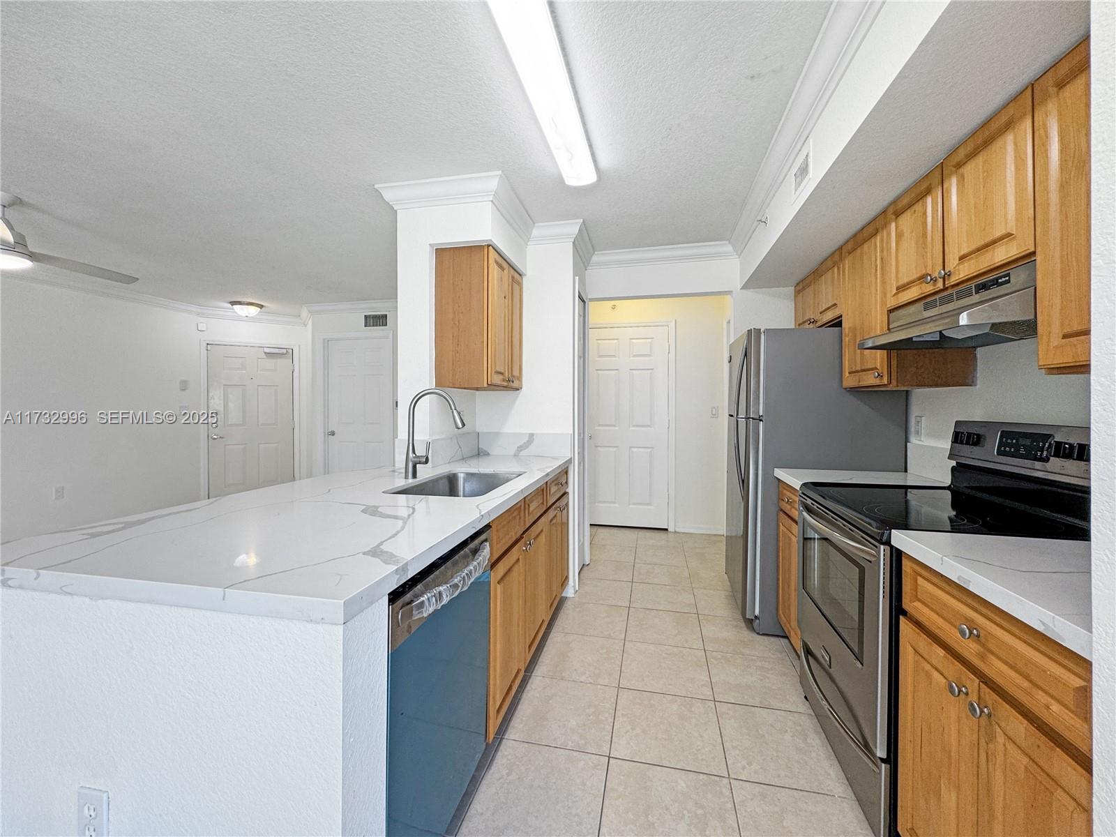 15035 Michelangelo Boulevard 102