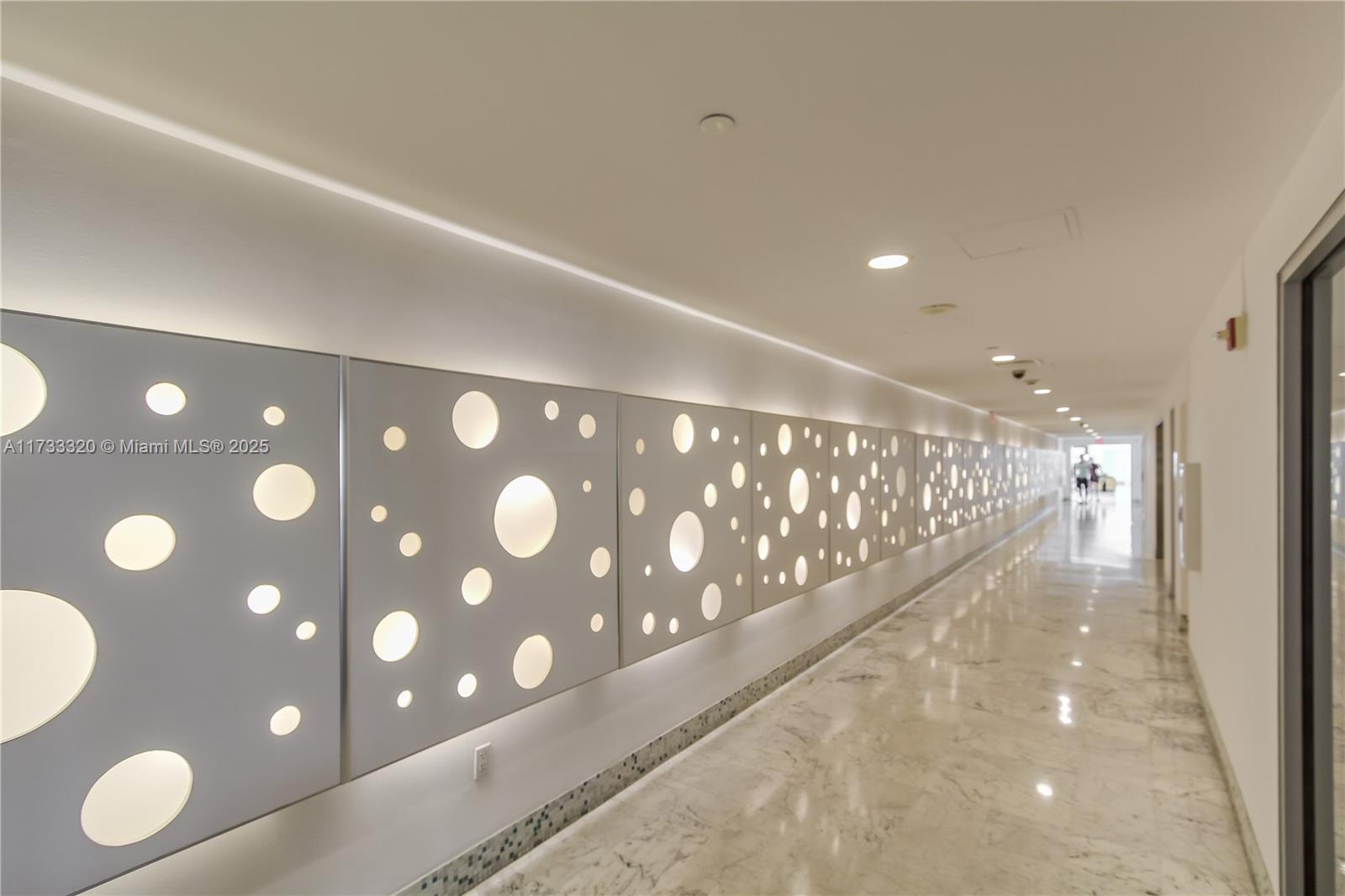 1125 West Ave # 2