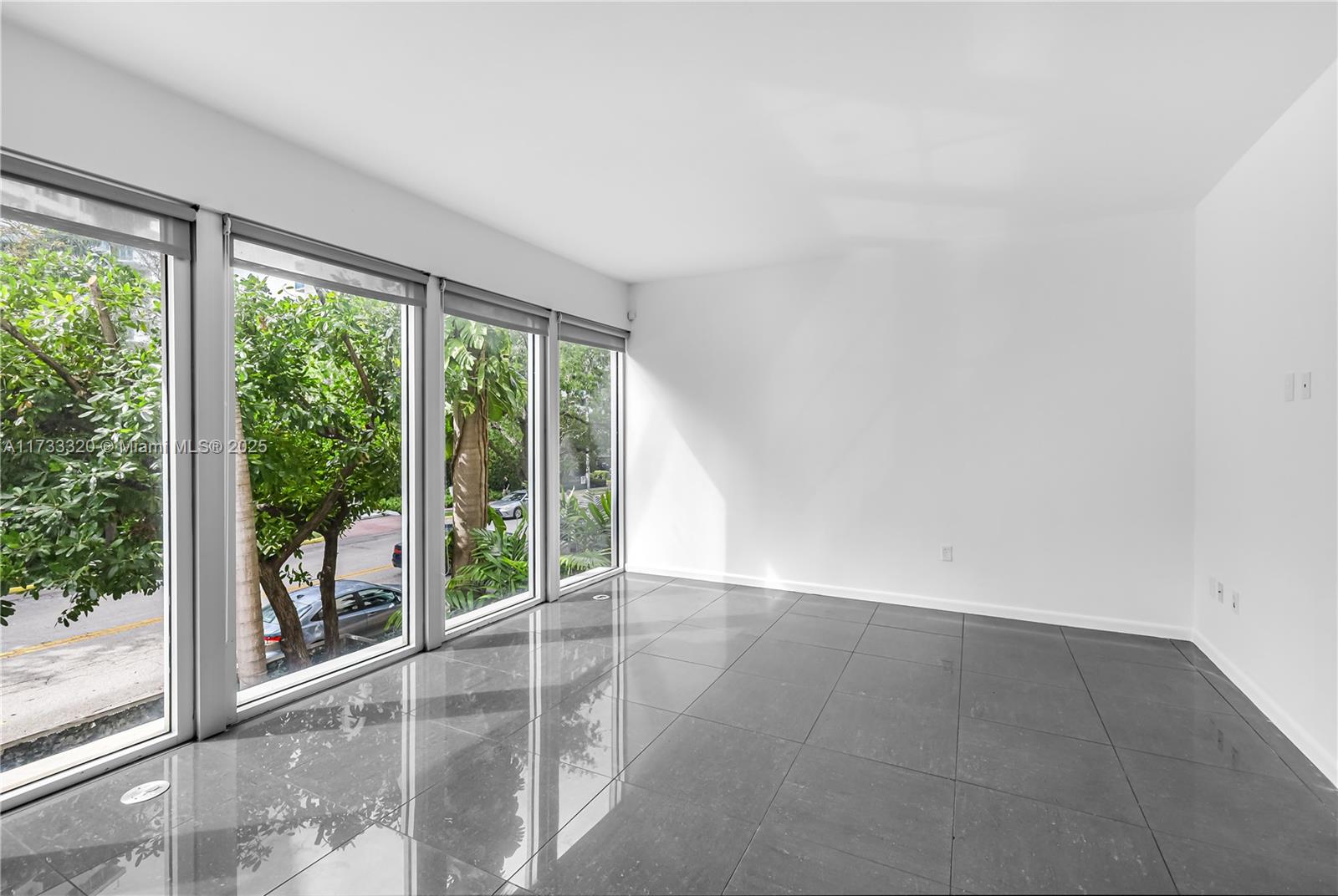 1125 West Ave # 2