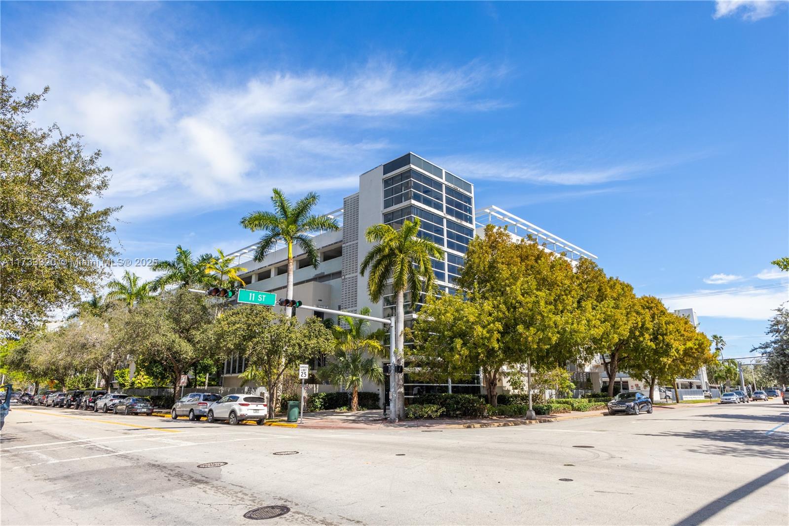 1125 West Ave # 2