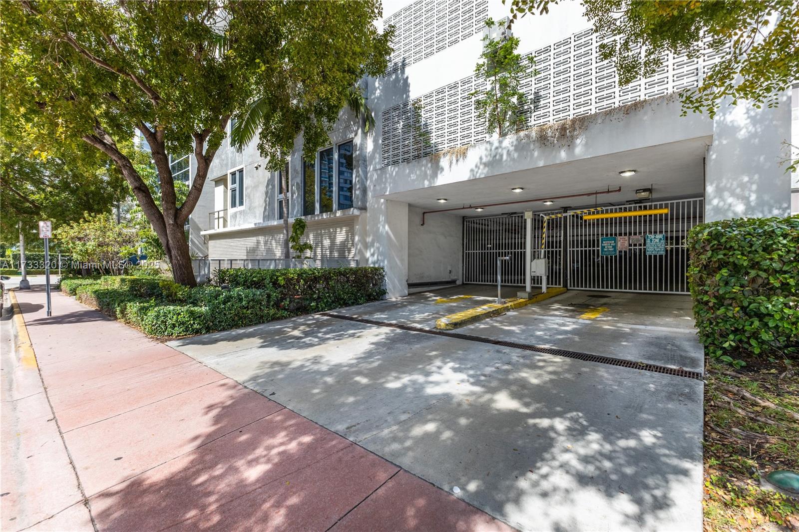 1125 West Ave # 2