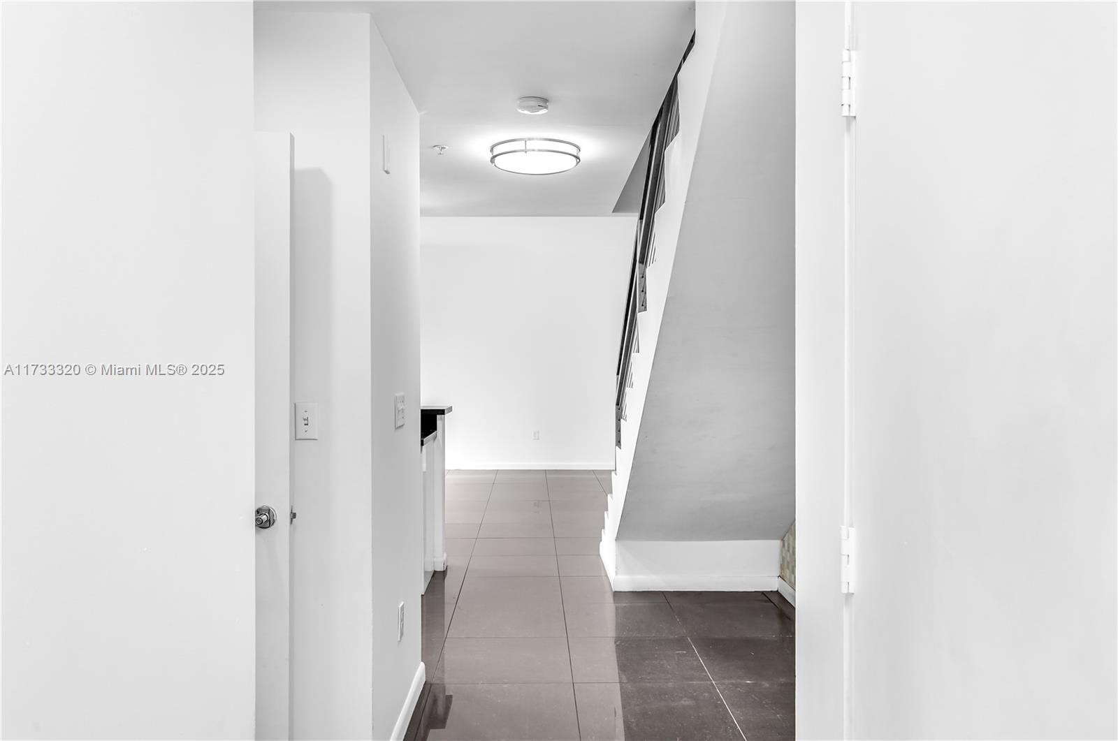 1125 West Ave # 2