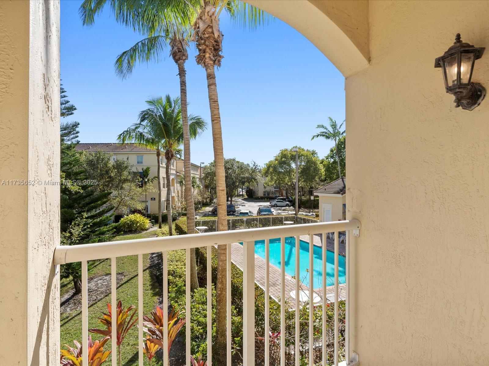 120 Jacaranda Country Club Dr # 200