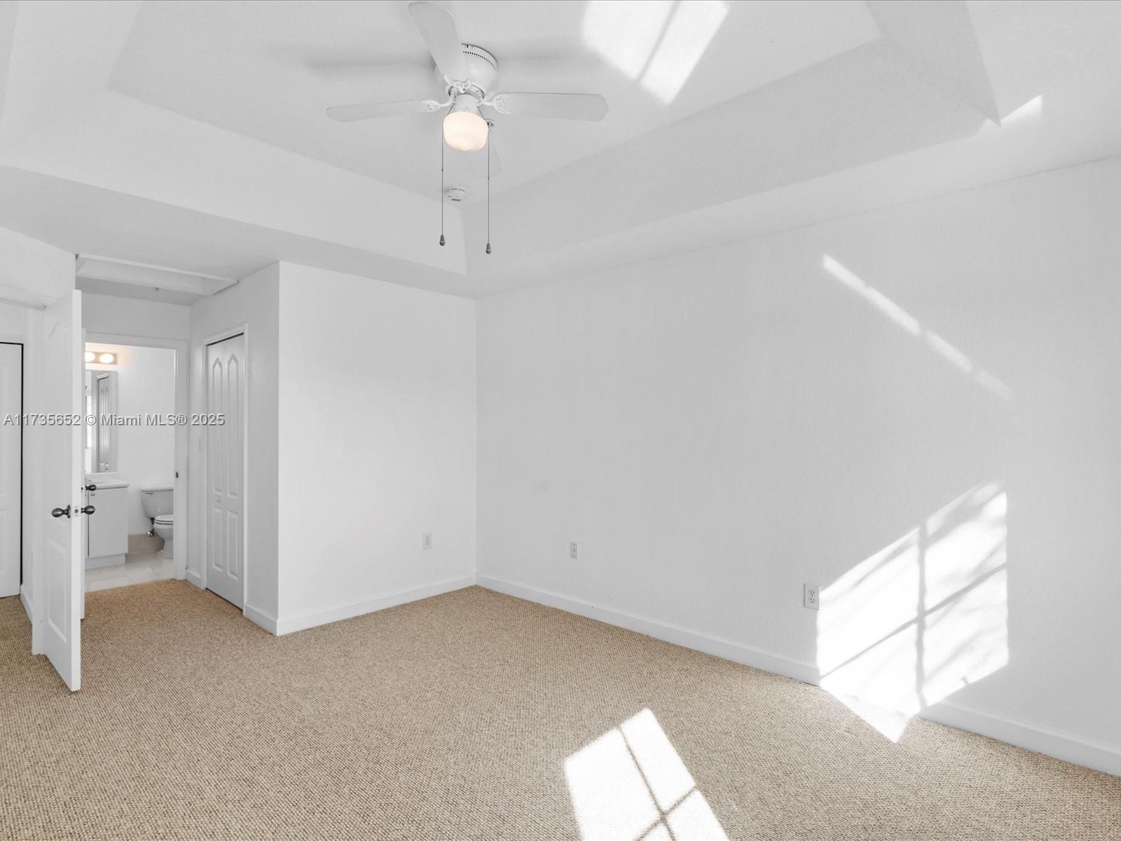 120 Jacaranda Country Club Dr # 200