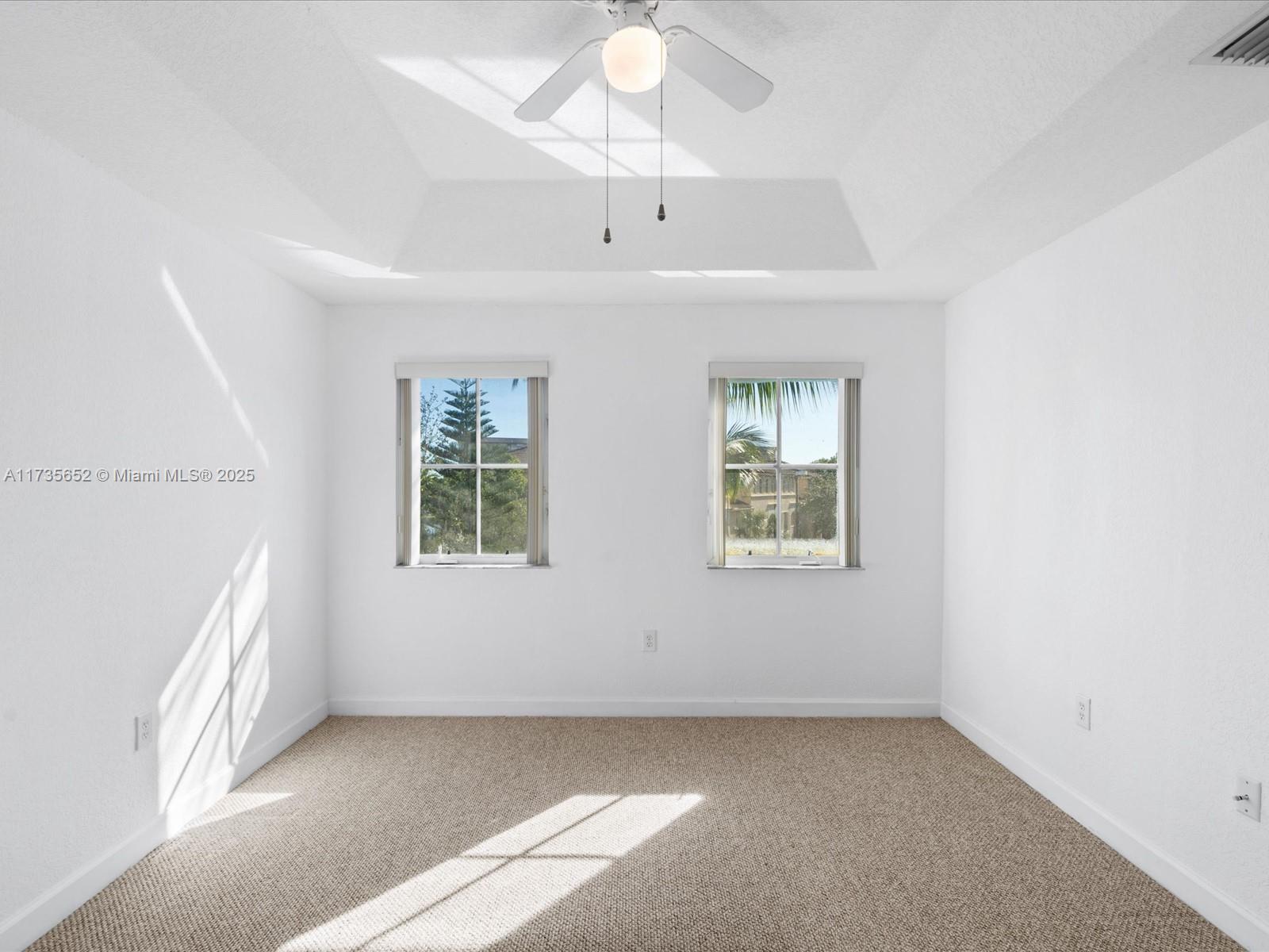 120 Jacaranda Country Club Dr # 200