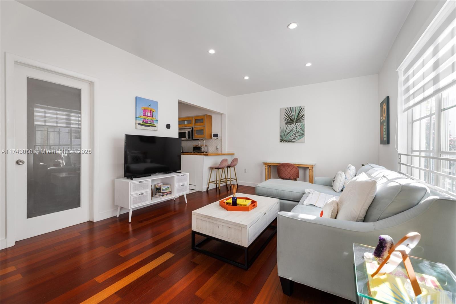 815 Euclid Ave # 2
