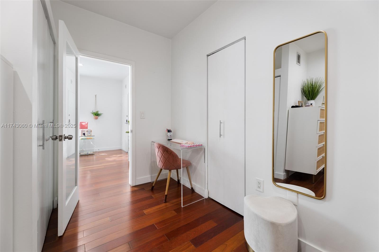 815 Euclid Ave # 2
