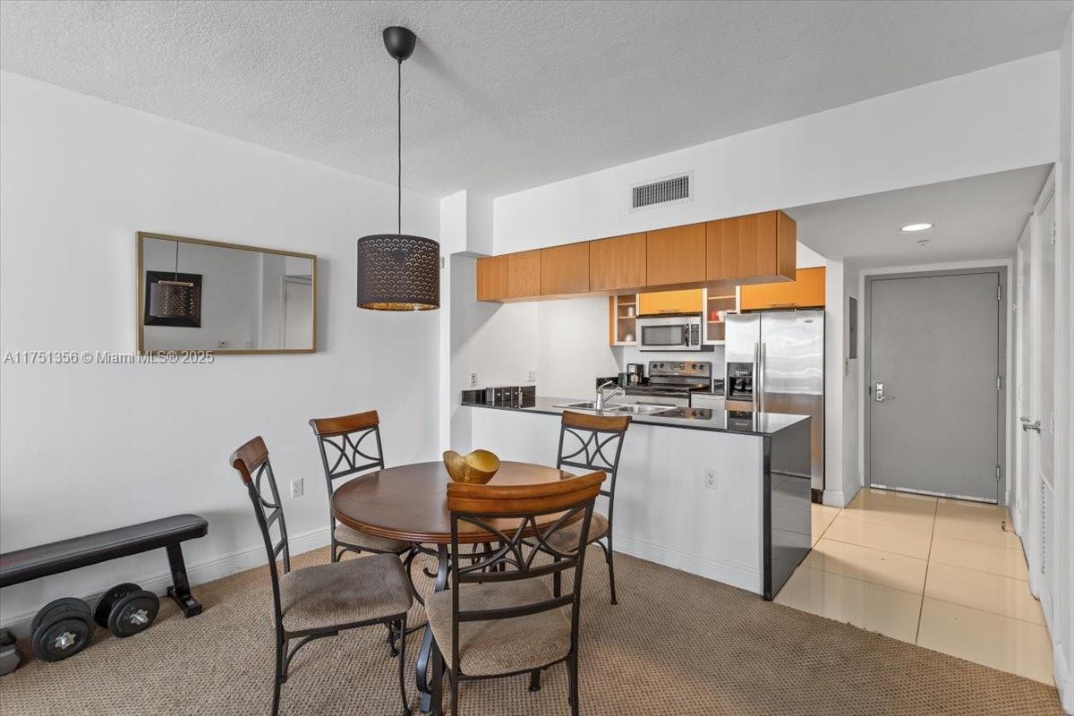 1750 N Bayshore Dr # 4809