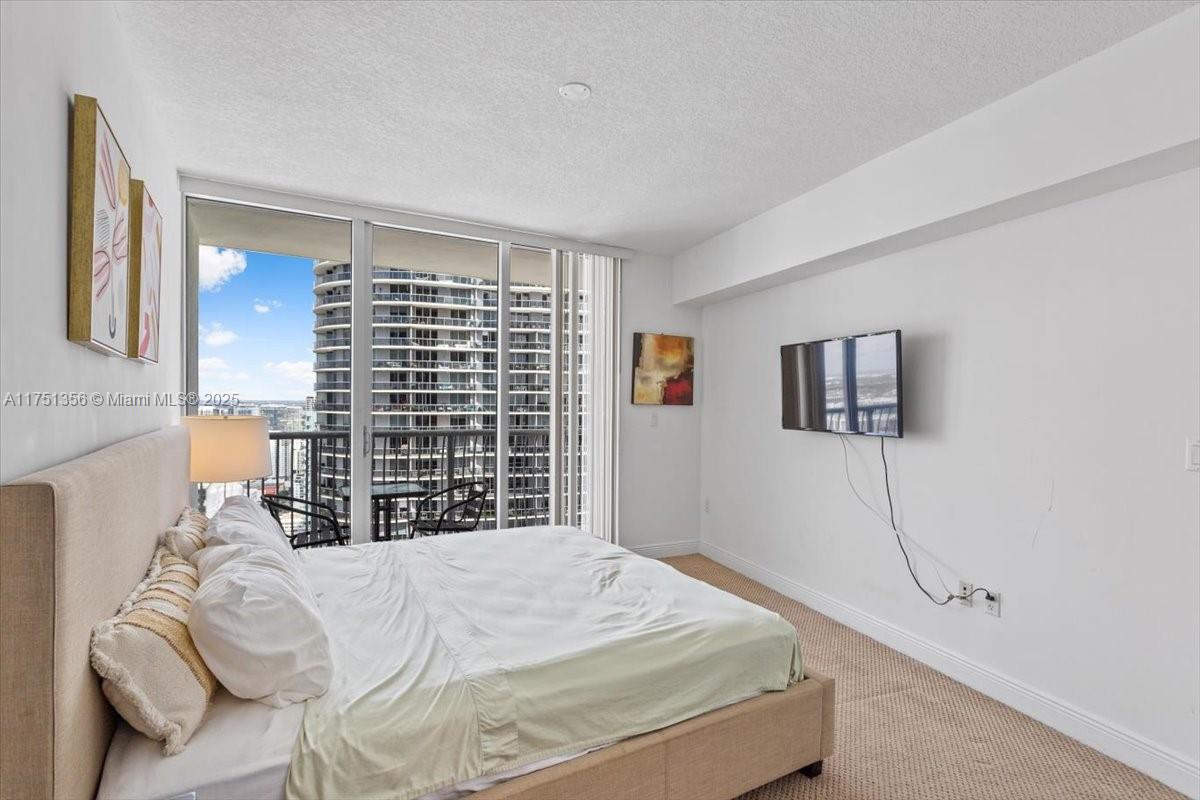 1750 N Bayshore Dr # 4809
