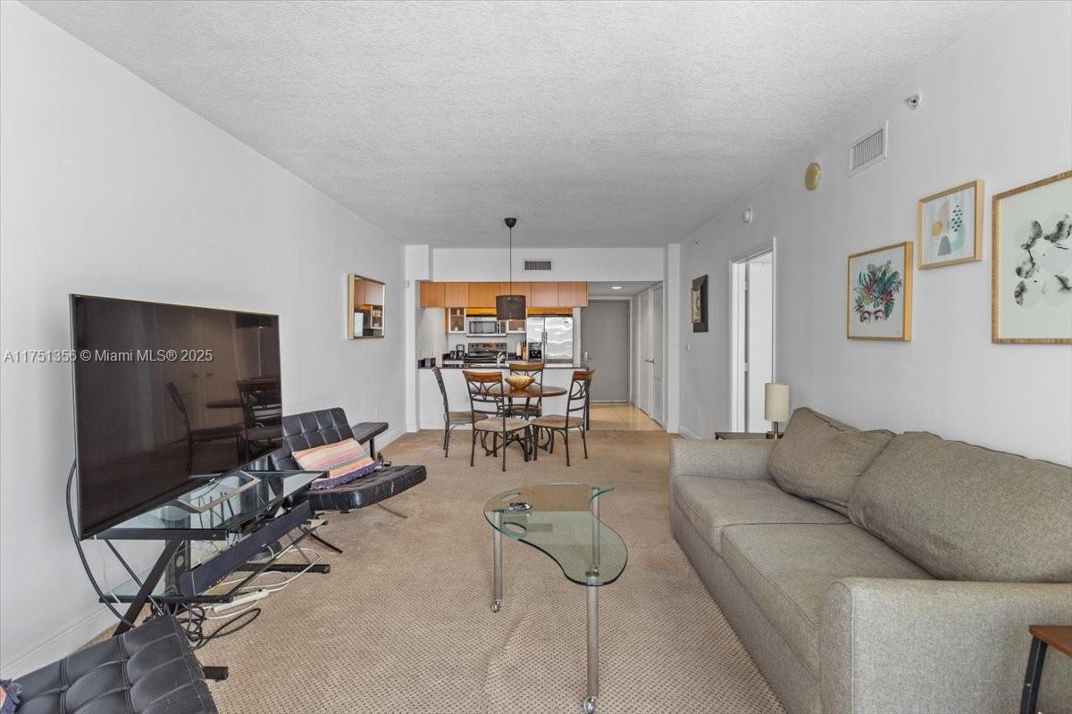 1750 N Bayshore Dr # 4809