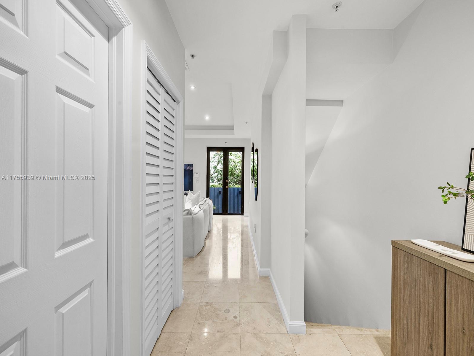 5864 SW 74th Ter # G