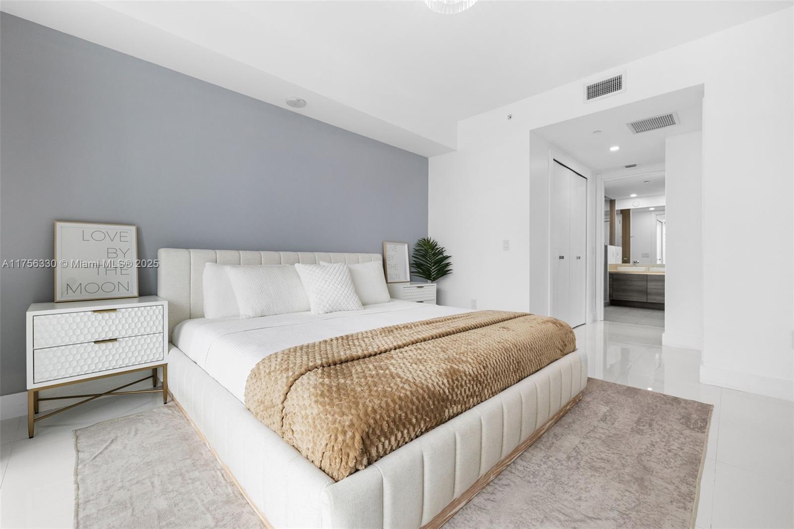 1080 Brickell Ave # 2301