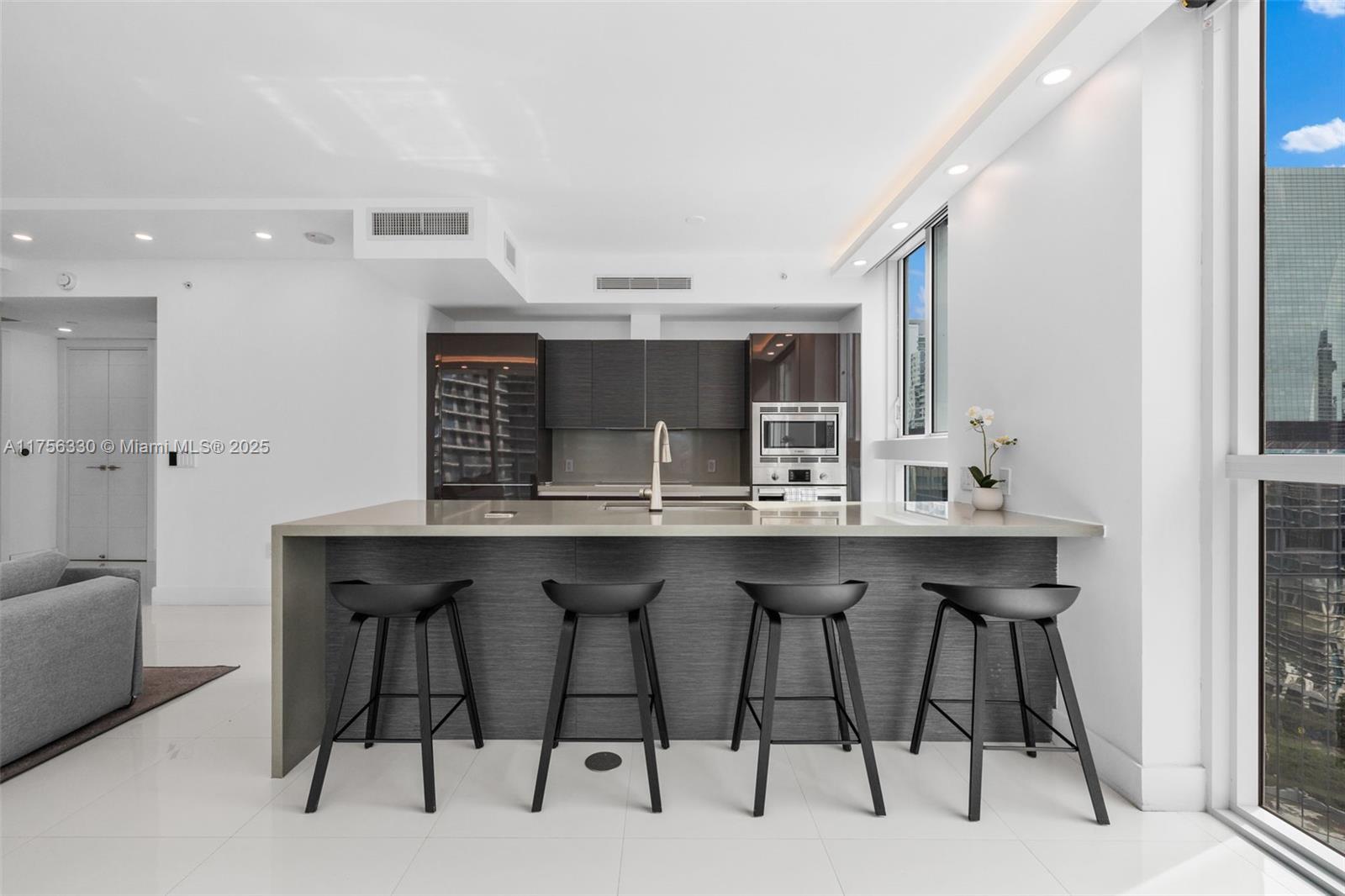 1080 Brickell Ave # 2301