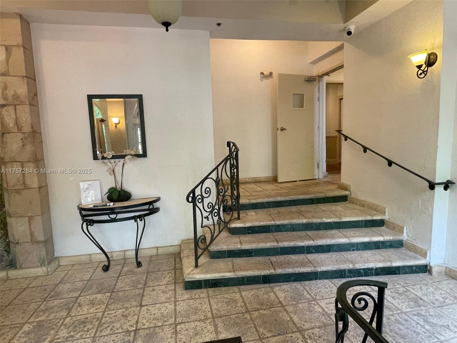 747 Michigan Ave # 205