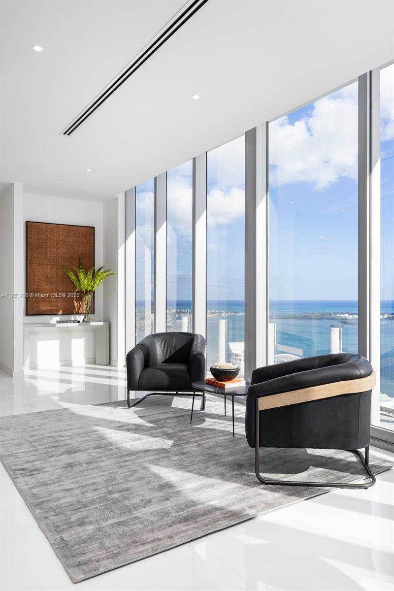 300 Biscayne Blvd Way Unit: PH5701