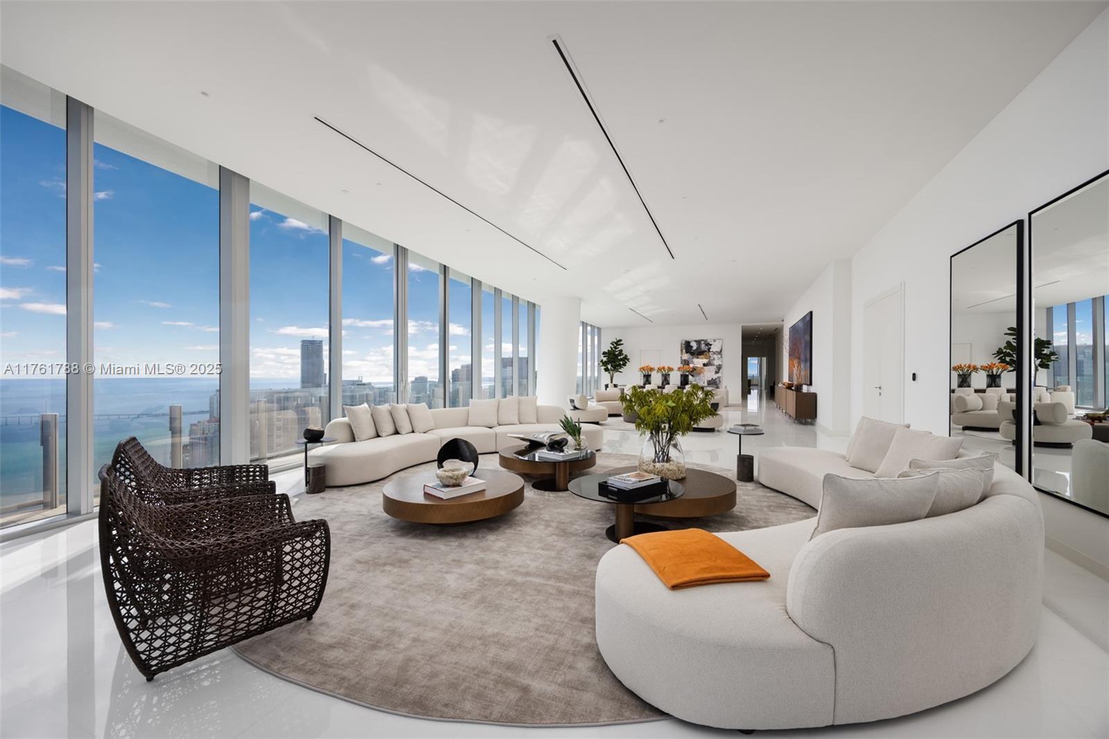 300 Biscayne Blvd Way Unit: PH5701