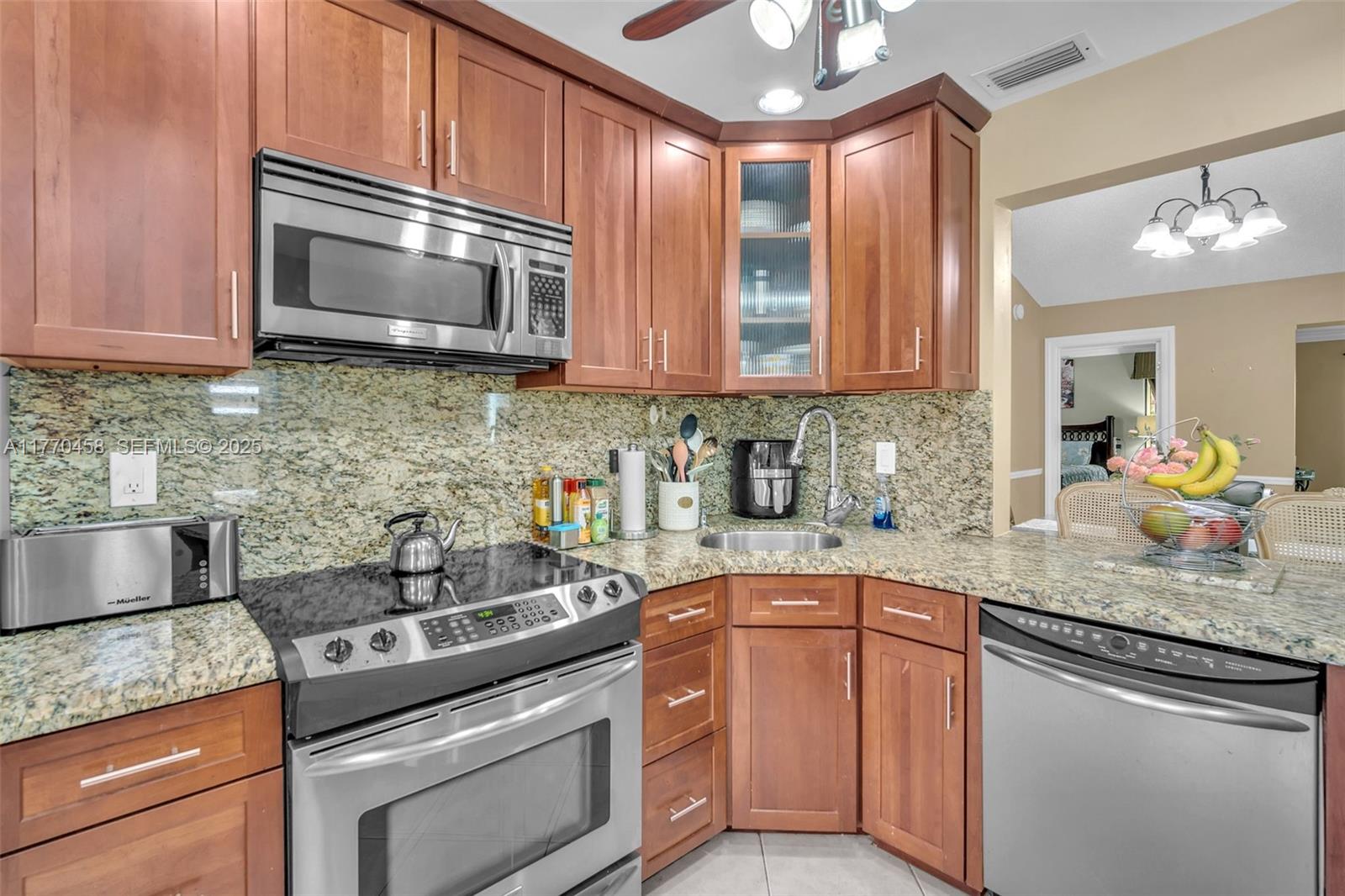 2343 SW 15th Place