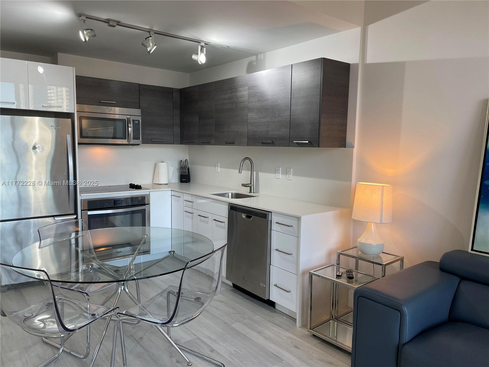 151 SE 1st St # 2505