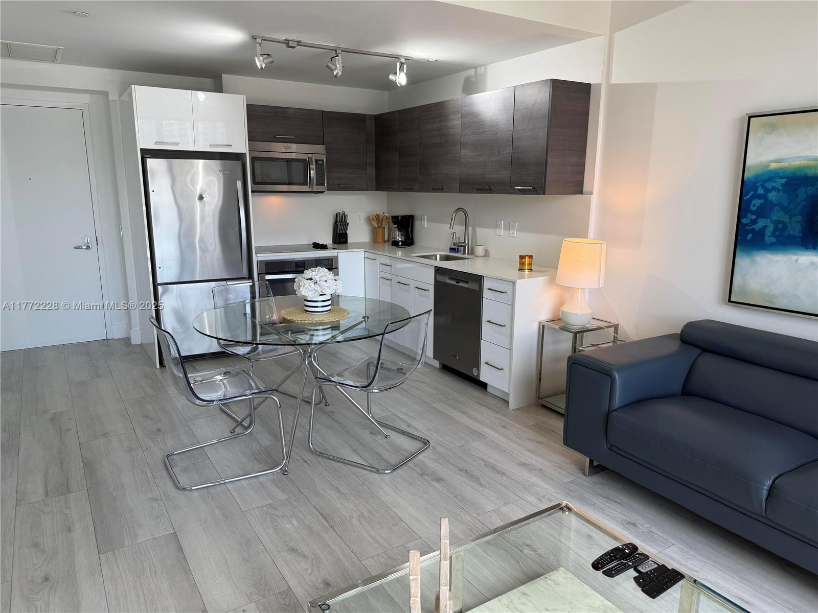 151 SE 1st St # 2505