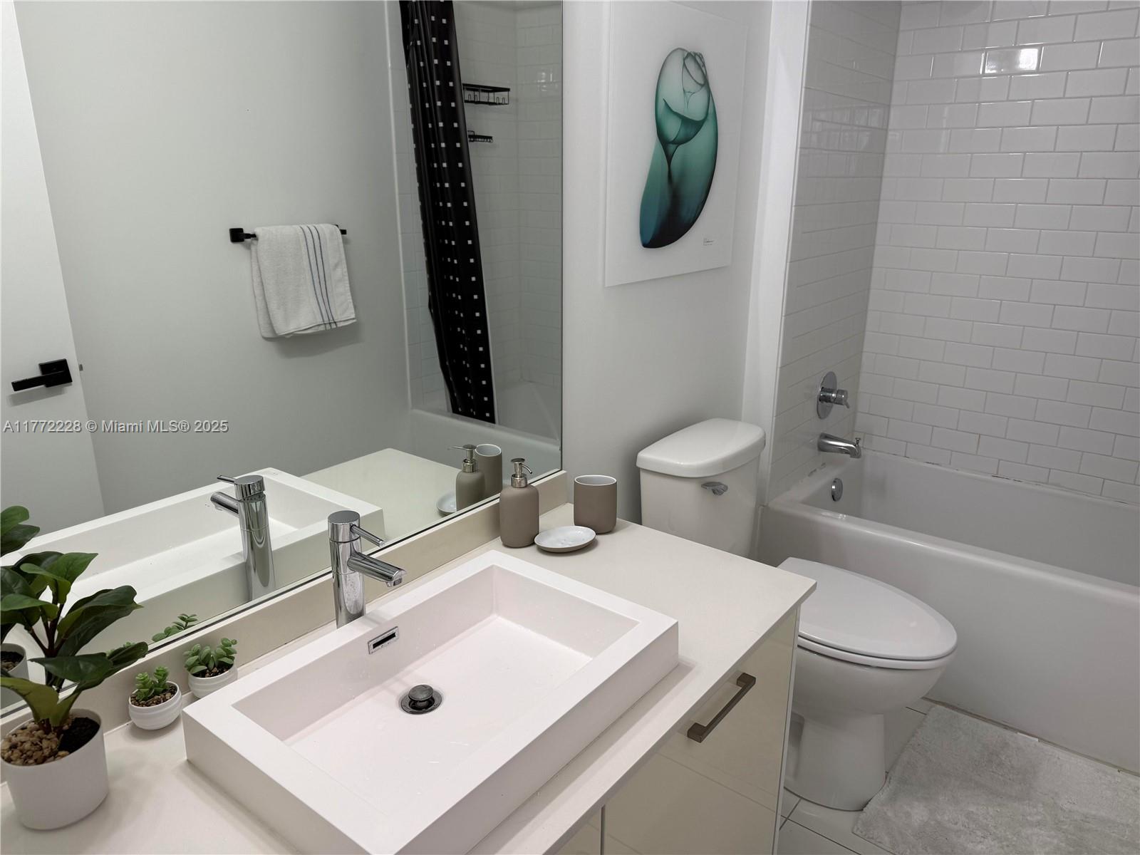 151 SE 1st St # 2505