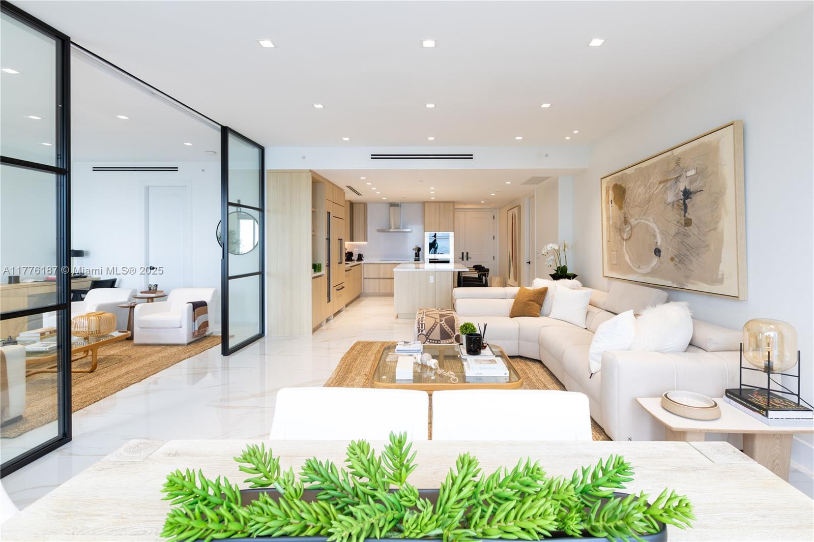 1425 Brickell Ave # 47A