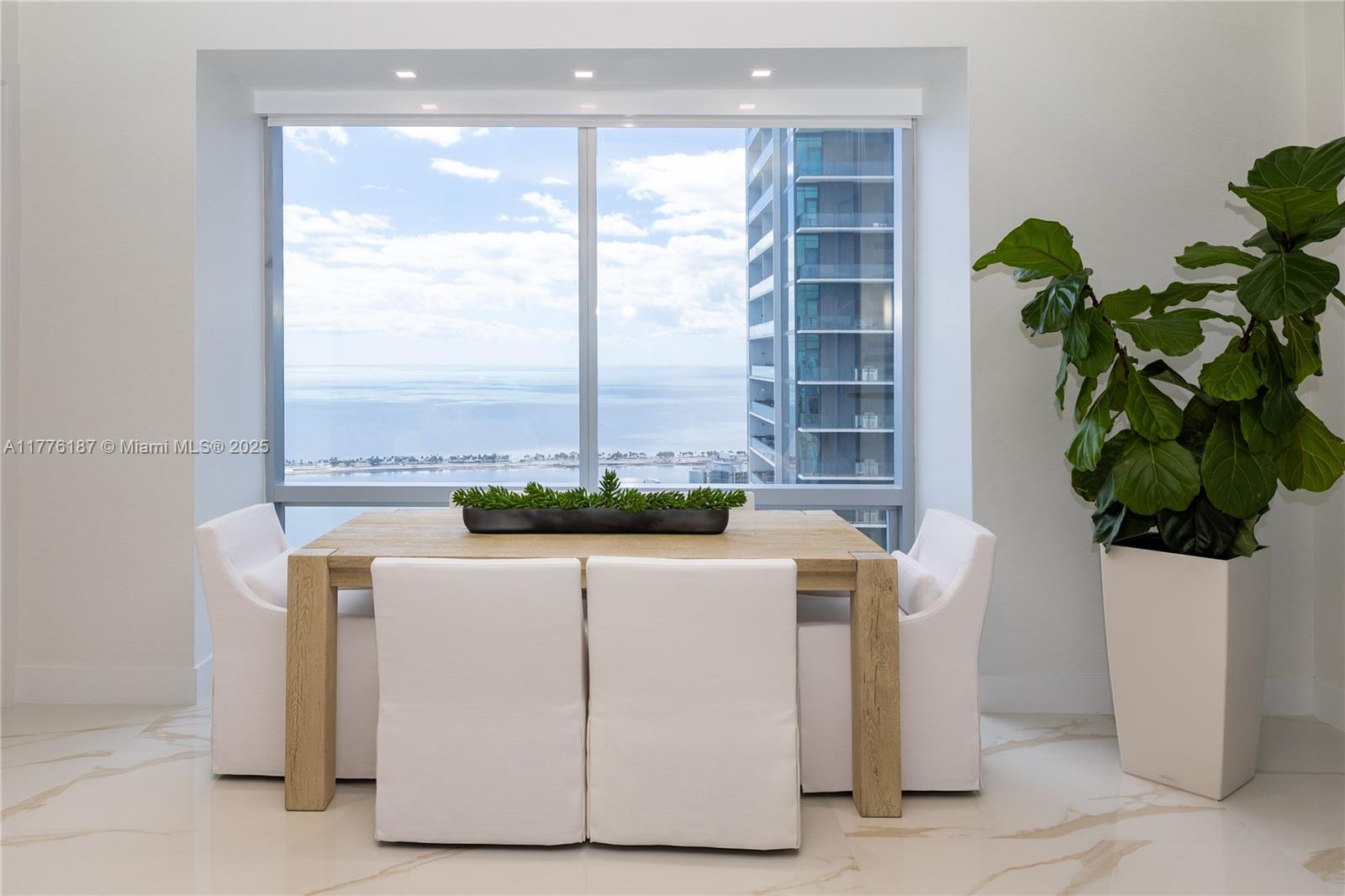 1425 Brickell Ave # 47A