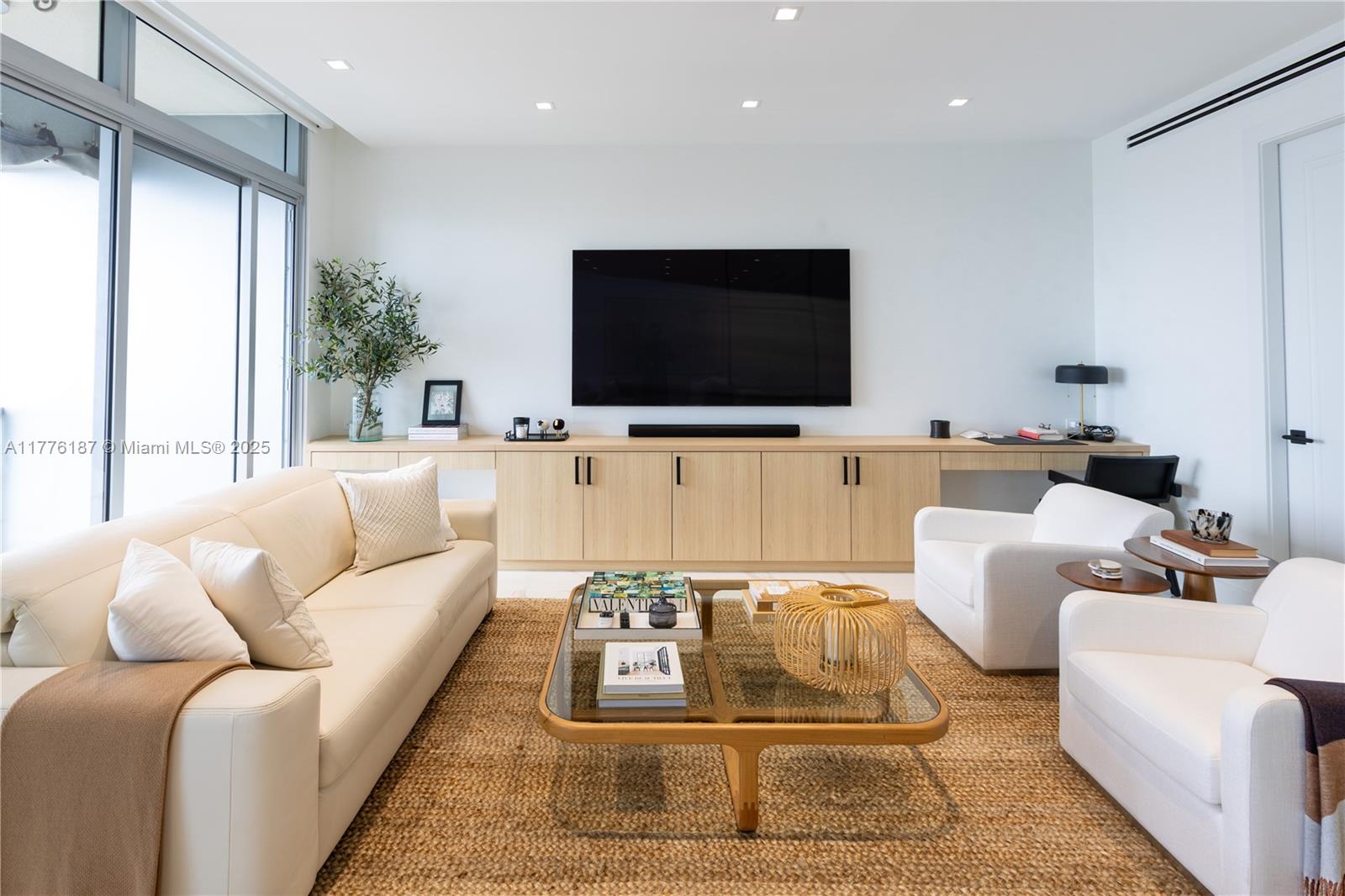 1425 Brickell Ave # 47A