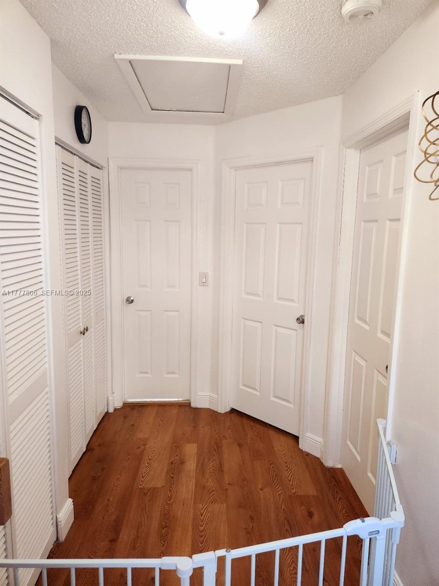 2984 Tall Oak Court