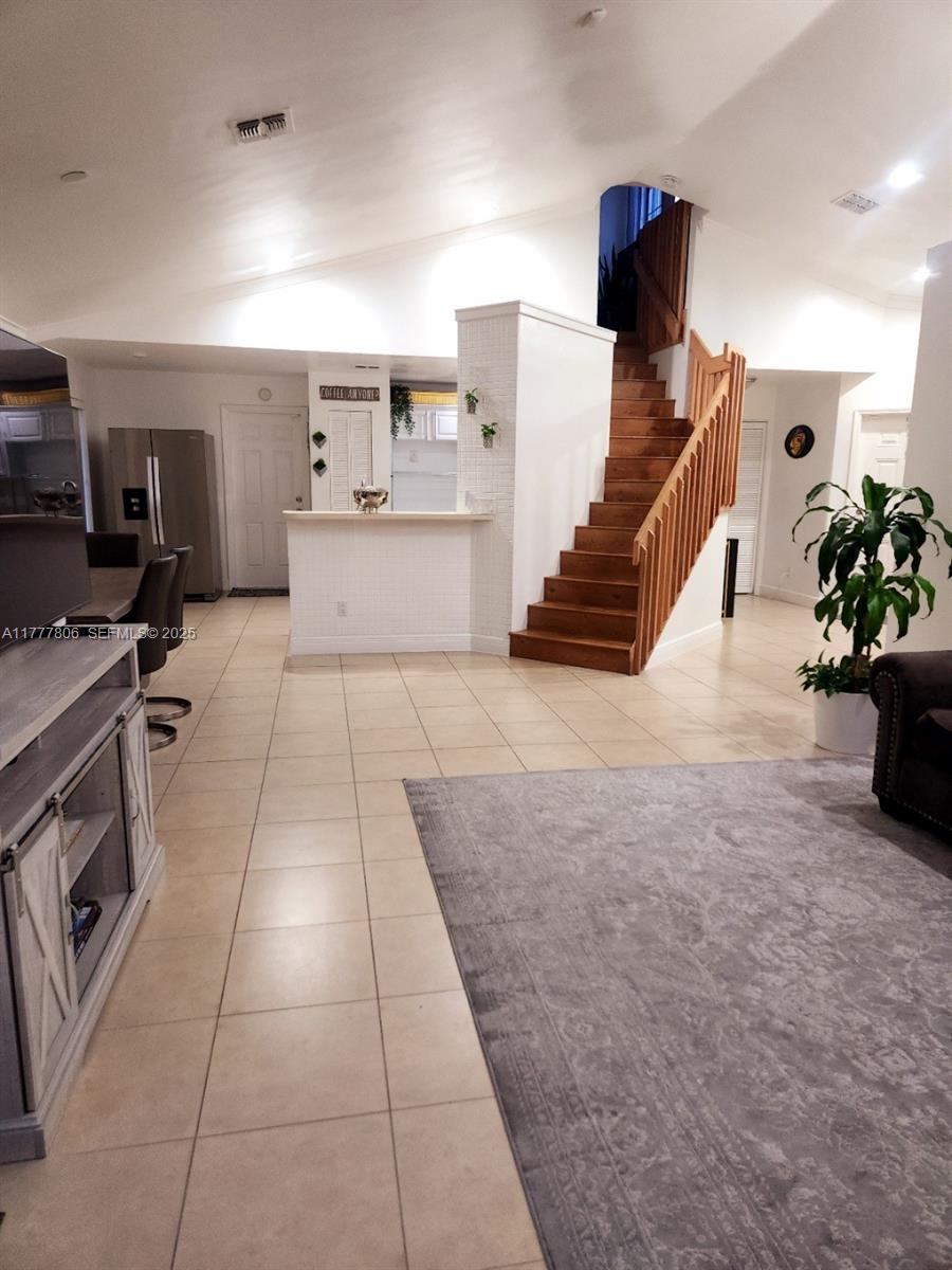 2984 Tall Oak Court