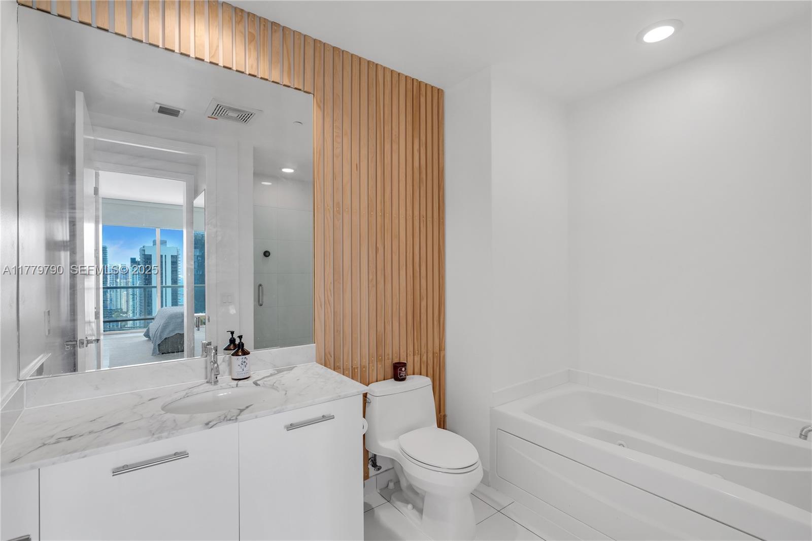 55 SE 6th Street 4304