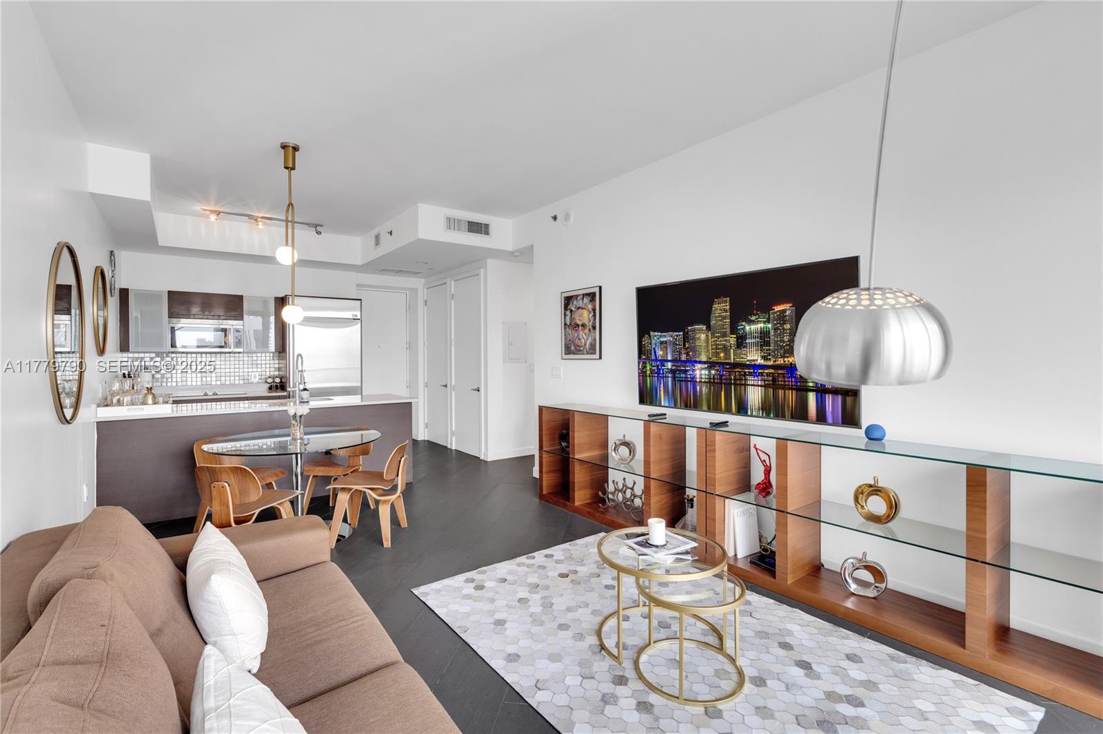 55 SE 6th Street 4304