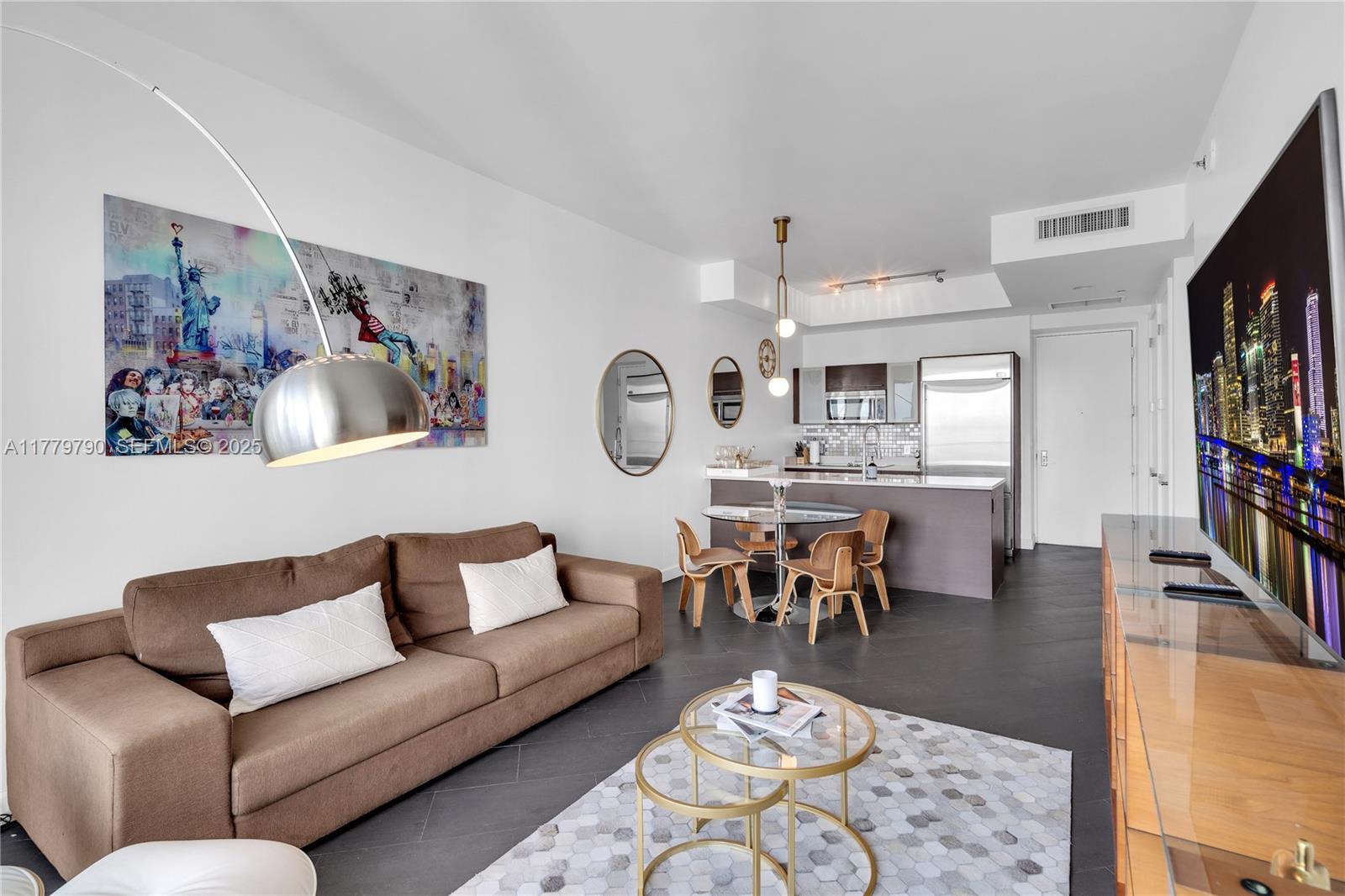 55 SE 6th Street 4304