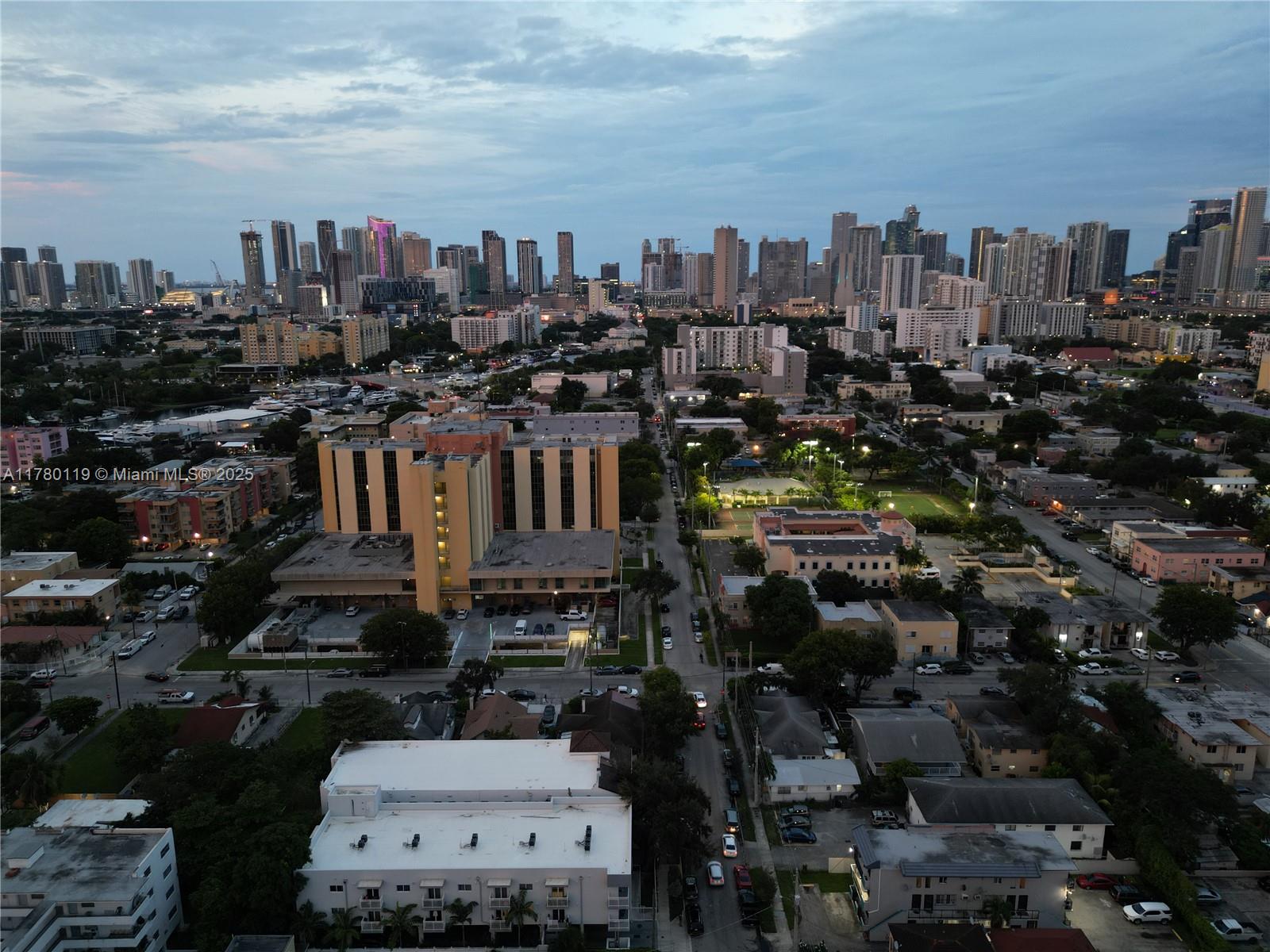 1021 NW 3rd St # 302