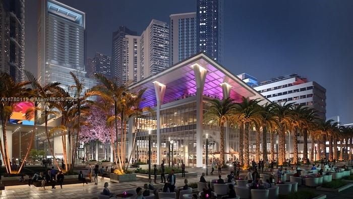 1021 NW 3rd St # 302