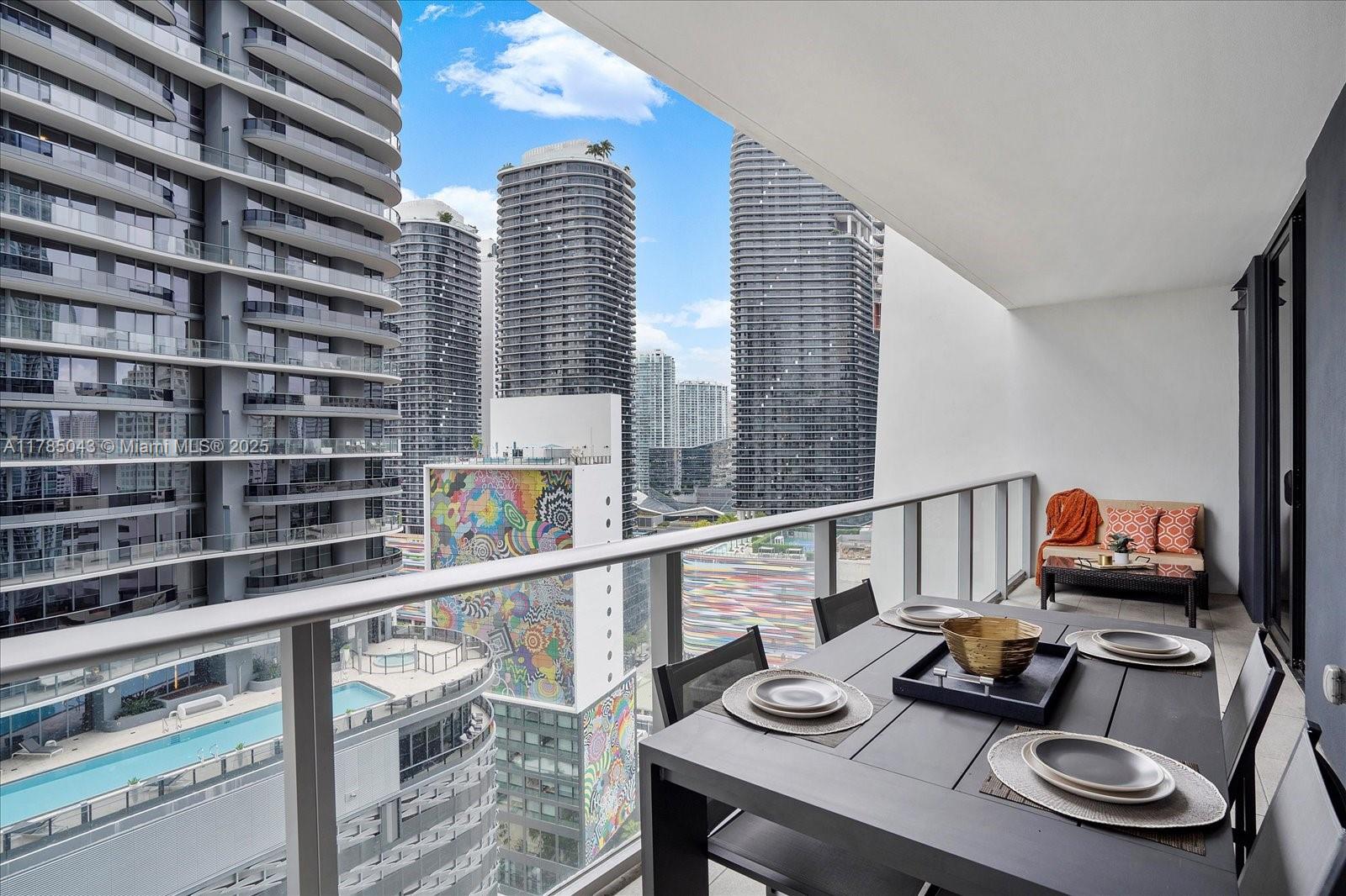 1010 Brickell Ave # 2307