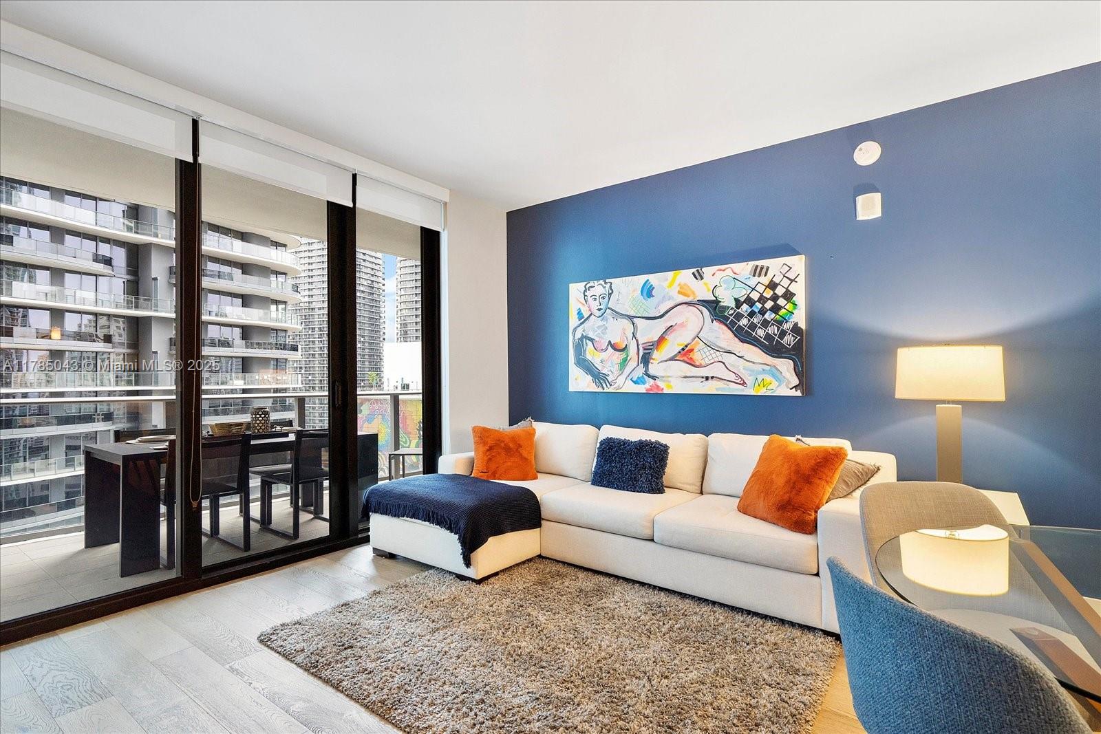 1010 Brickell Ave # 2307