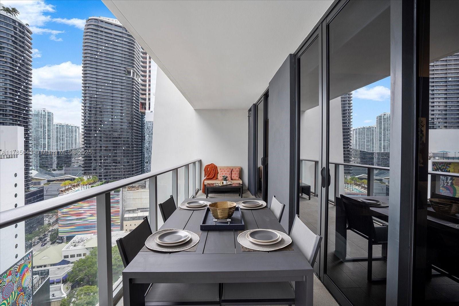 1010 Brickell Ave # 2307