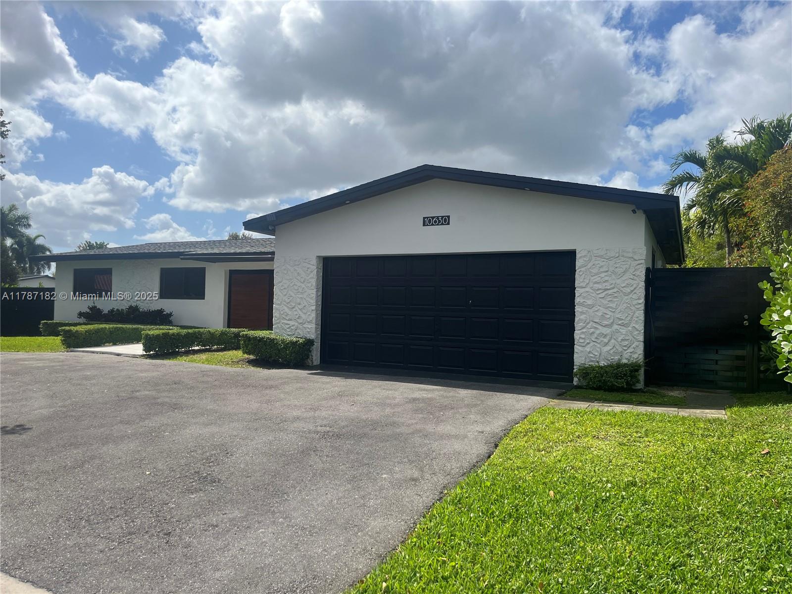 10630 NW 19th Pl